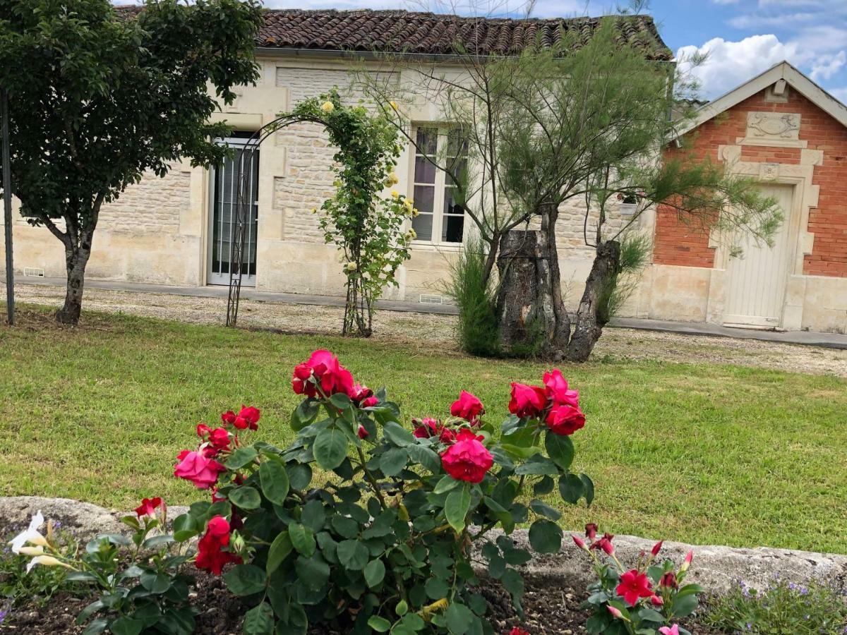 Villa Chez Lysette Mesnac Exterior foto